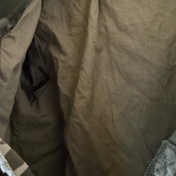 Old Navy Kids camouflage spring autumn light jacket cargo pockets army - Picture 8 of 8